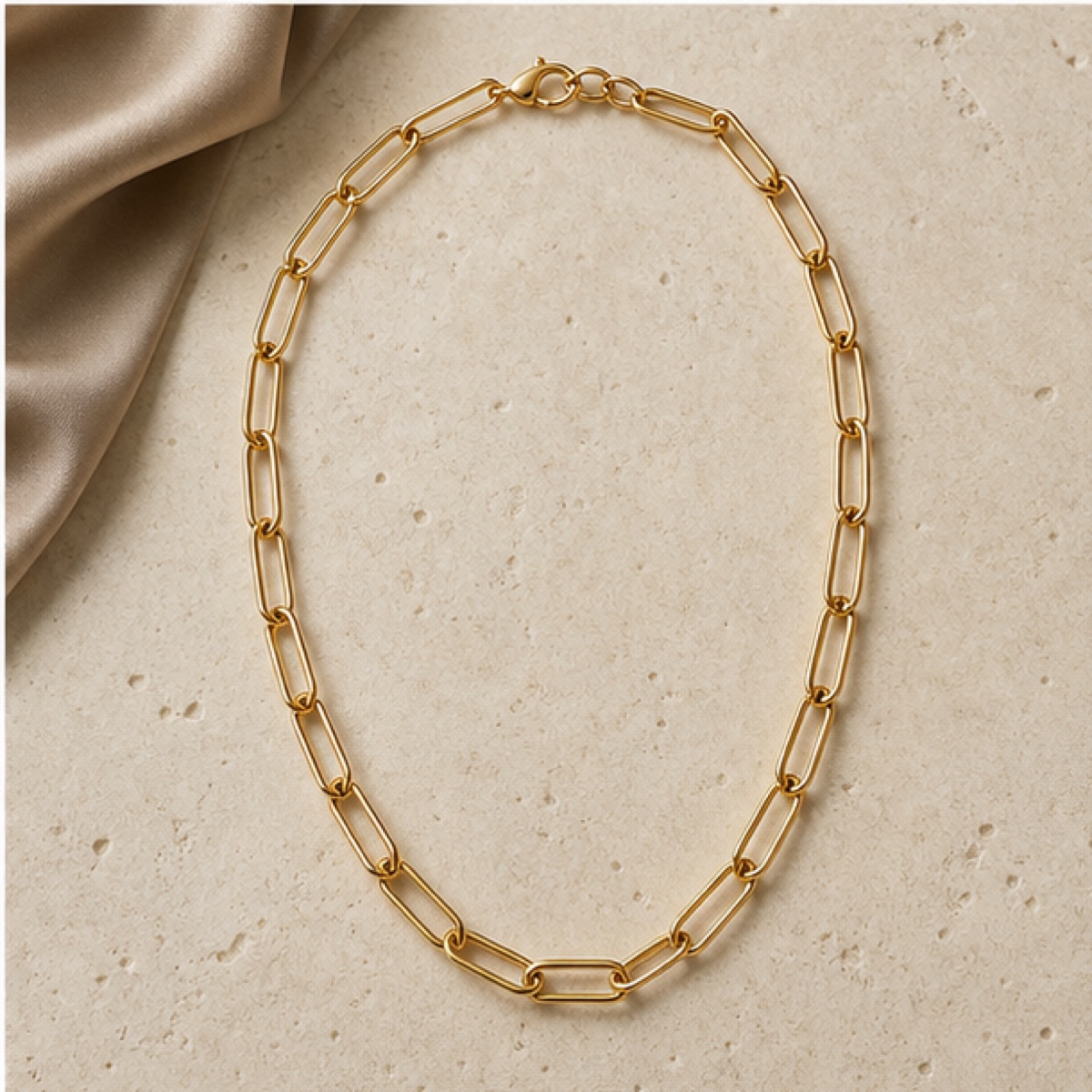 Linea Chain Necklace